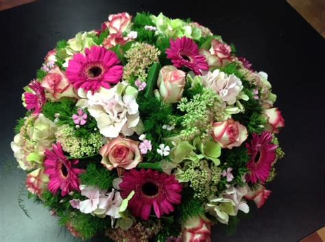 Bloemenatelier Baccara Brasschaat Openingsuren .